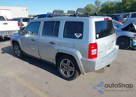 2008 Jeep Patriot Sport from USA, damaged, VIN 1J8FF28W08D796050